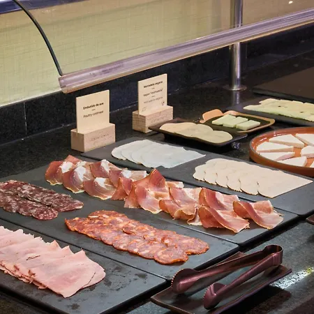 加泰罗尼亚酒店普特埃特公园店 酒店