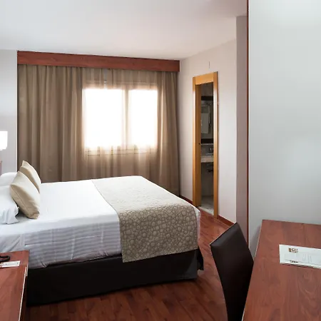 Catalonia Park Putxet Отель 4*