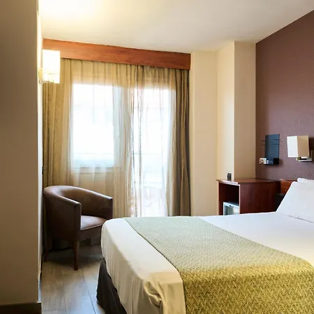 Catalonia Park Putxet מלון 4*